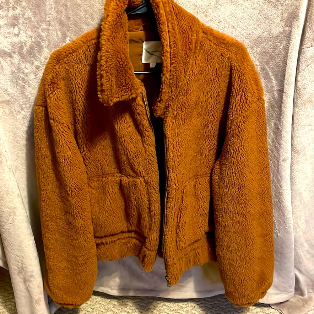 Thread & Supply Brown colored coat in size Large. In excellent condition.